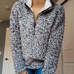 Super soft and cute blueish/black spotted Sherpa!